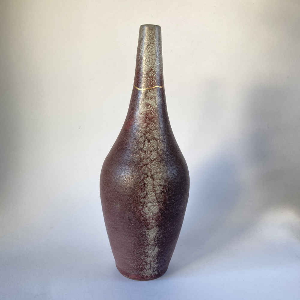 Albrecht HOHLT (* 1928, † 1960) – Purple Vase (brass enamel repair using the kintsugi technique) – Studio Pottery - Image 2
