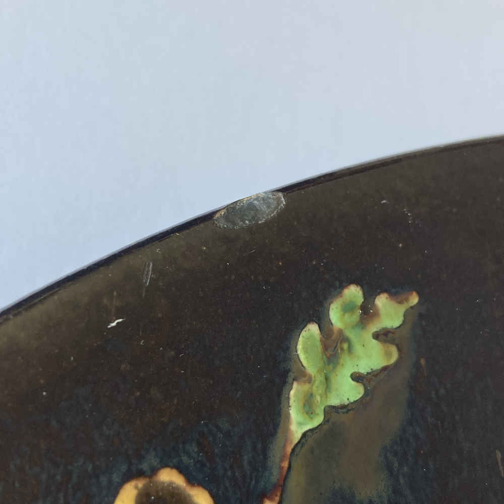 Friedrich Ernst FRANK (* 1862, † 1920) pour Johann WANZENRIED - Assiette en majolique de Thoune avec chevalier du XVIe siècle – Image 2