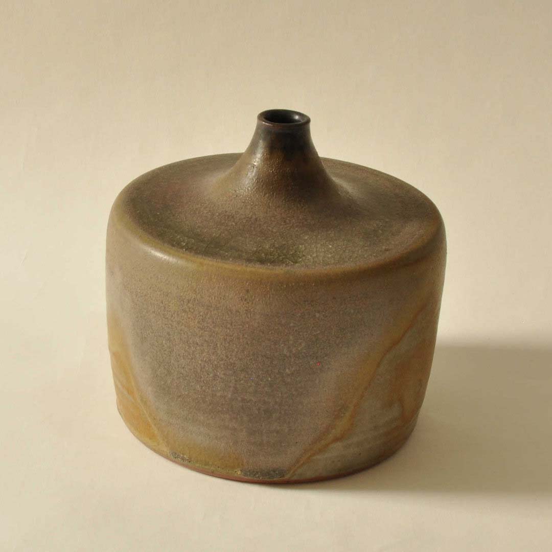 Görge HOHLT (* 1930, † 2022) - Vase brun - poterie d'atelier