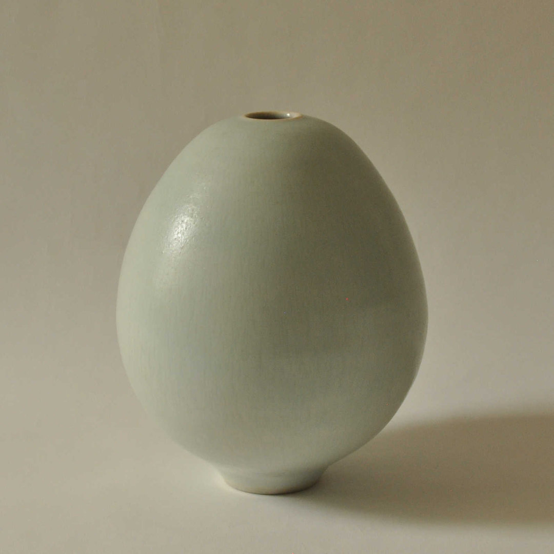 Görge HOHLT (* 1930, † 2022) - Jarrón de porcelana de color celadón - cerámica de taller - Imagen 2