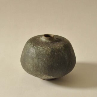 Görge HOHLT (* 1930, † 2022) – Little Green Vase - Studio Pottery