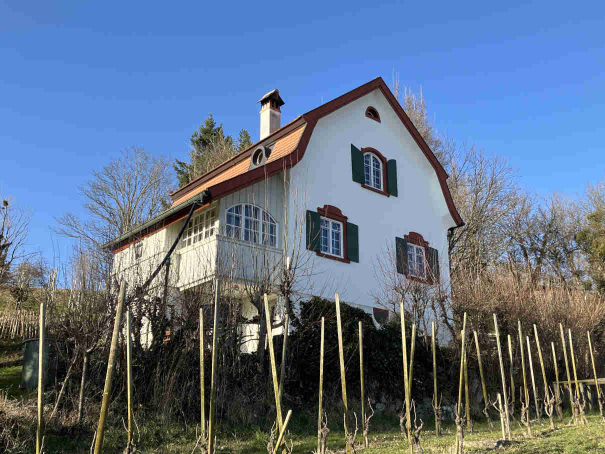 Casa Hedwig Scherrer (Villa Scherrer) vista desde Rebenweg en Montlingen, Oberriet