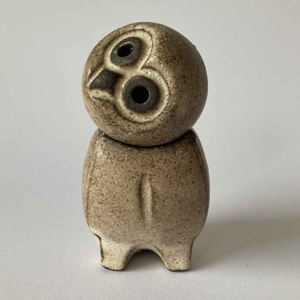 Heiner Hans KÖRTING (* 1911, † 1991) – Búho de cabeza giratoria (original taller de Heiner Körting) – Cerámica de taller - Imagen 3