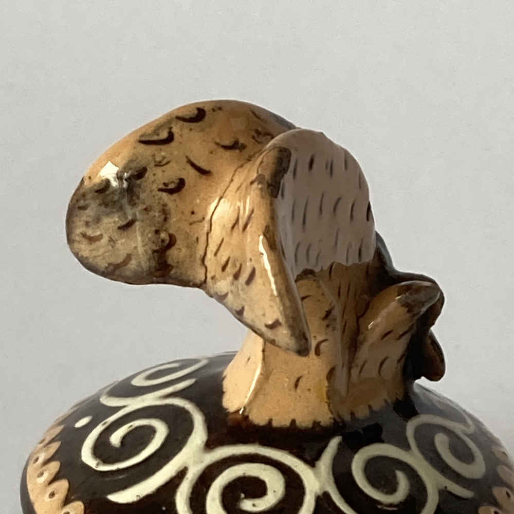 Maiolica di Thun – Gufo come teiera / caffettiera con fiore blu sulla cresta - immagine 20