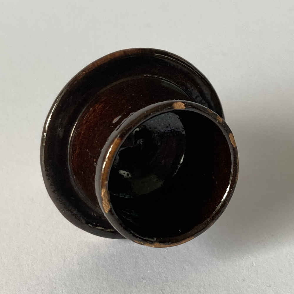 Maiolica di Thun – Gufo come teiera / caffettiera con fiore blu sulla cresta - immagine 16