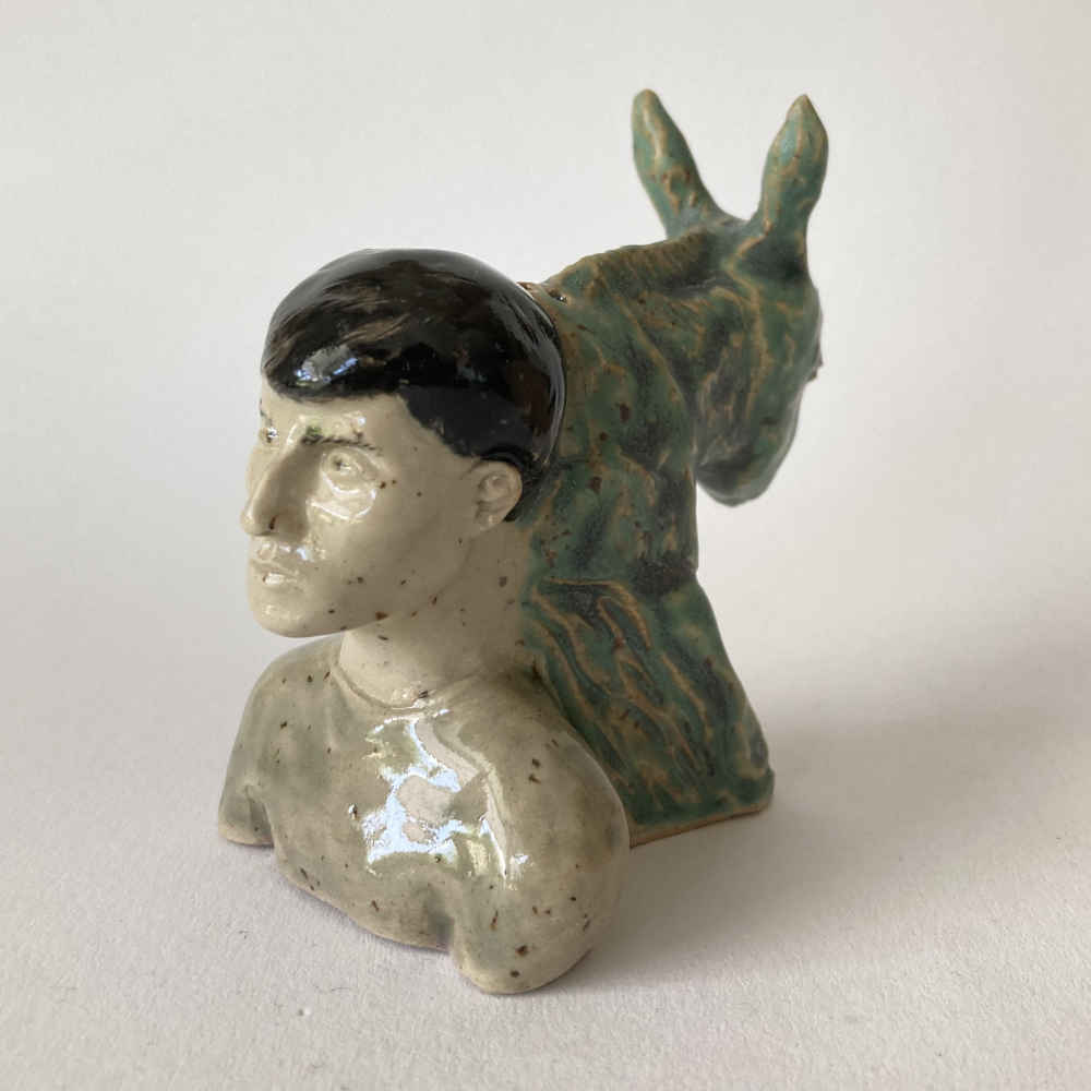 Mila VÁZQUEZ OTERO (* 1978) – Renée Sintenis con su «Burrito» – Busto salero – Cerámica de taller - Imagen 4