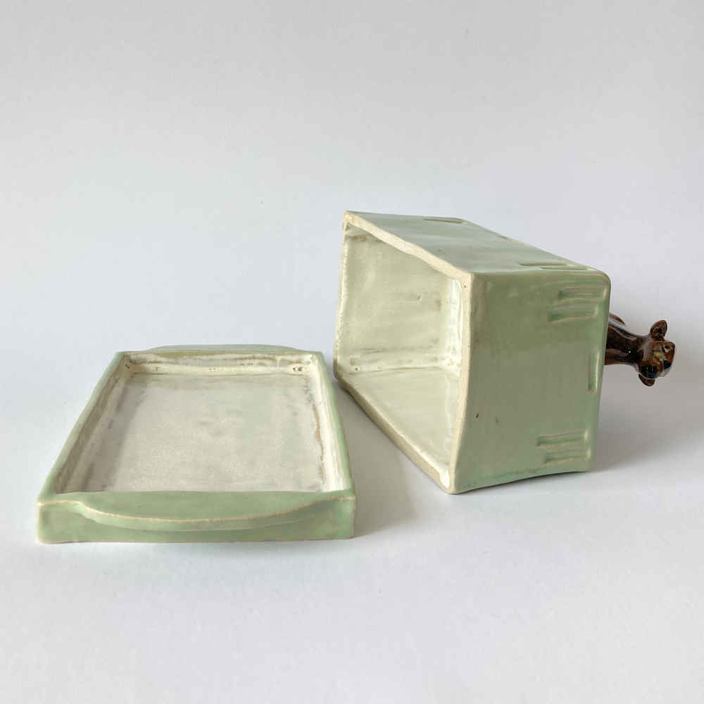 Mila VÁZQUEZ OTERO (* 1978) - Beurrier en céramique fait main avec vache - Poterie d'atelier – Image 10
