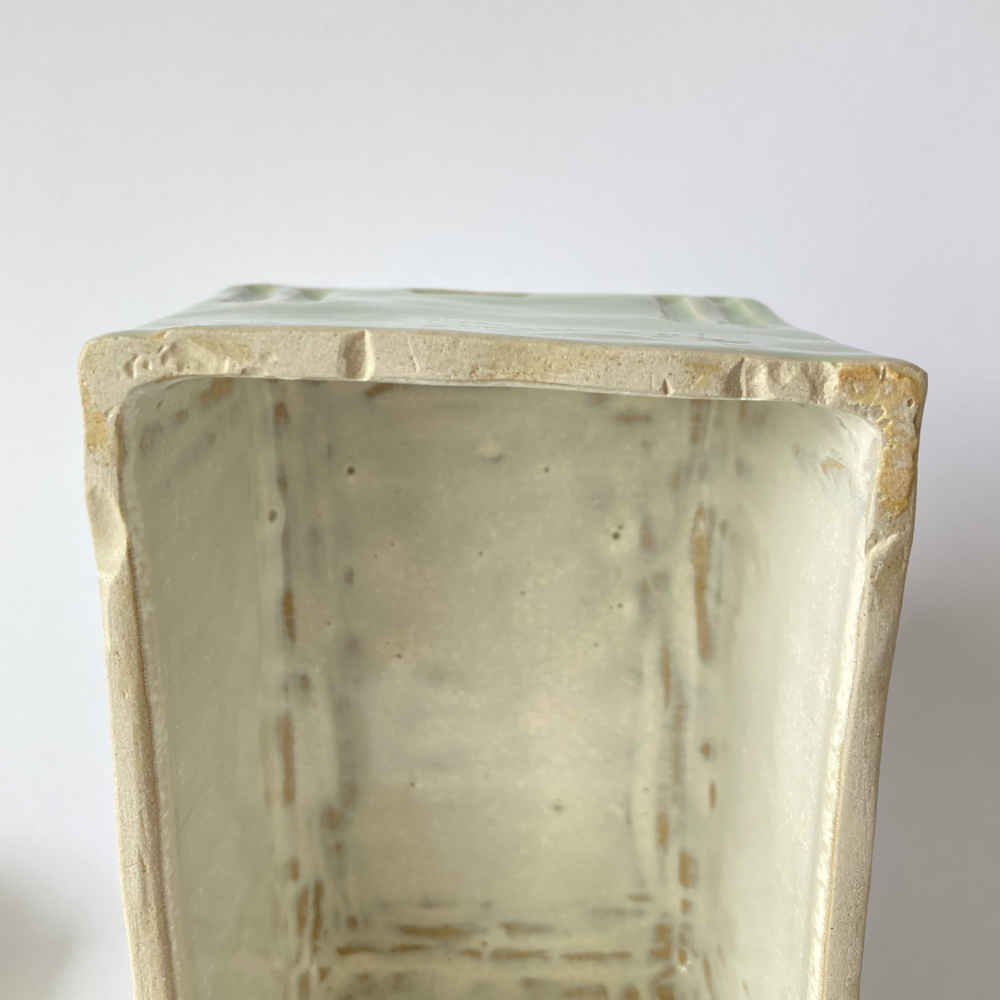 Mila VÁZQUEZ OTERO (* 1978) - Beurrier en céramique fait main avec vache - Poterie d'atelier – Image 11