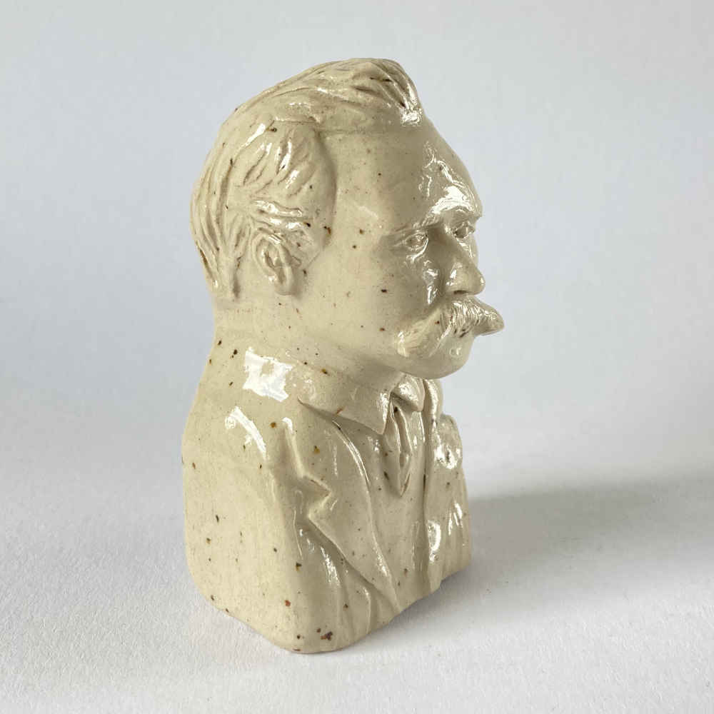 Mila VÁZQUEZ OTERO (* 1978) - Friedrich Nietzsche vers 1875 - buste salière - Poterie d'atelier – Image 6