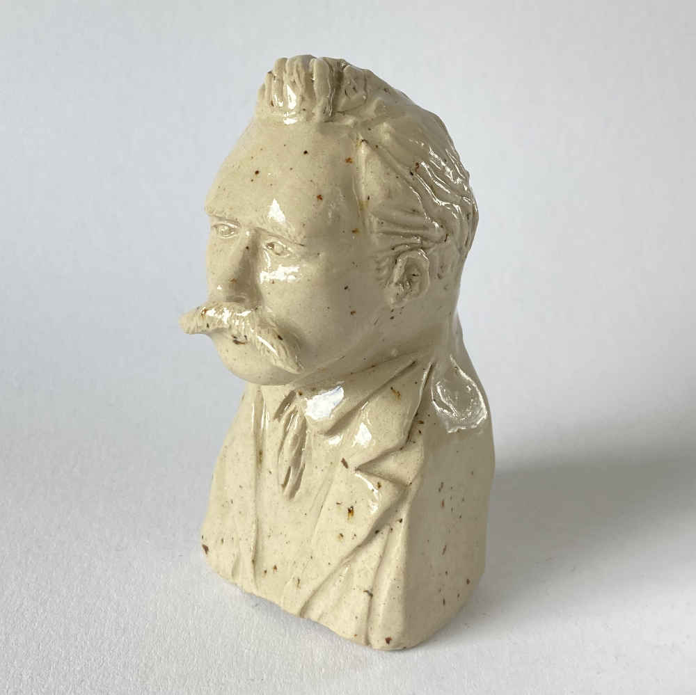Mila VÁZQUEZ OTERO (* 1978) - Friedrich Nietzsche vers 1875 - buste salière - Poterie d'atelier