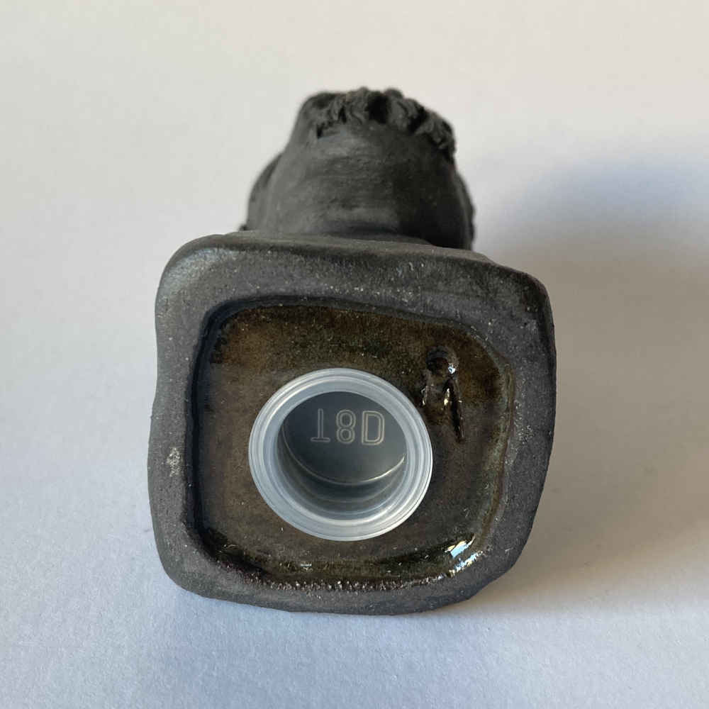 Mila VÁZQUEZ OTERO (* 1978) - Friedrich Nietzsche - Saliera in forma di busto (2) - Studio ceramica - immagine 9