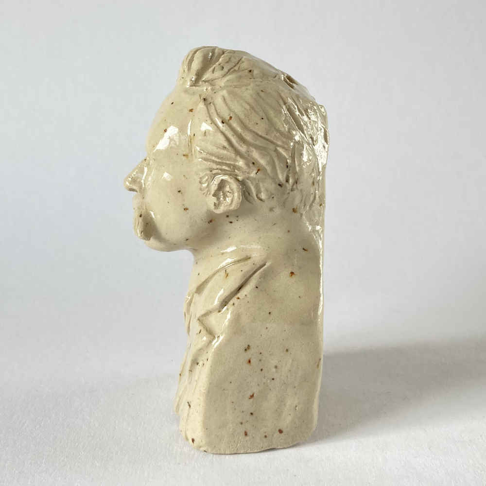 Mila VÁZQUEZ OTERO (* 1978) - Friedrich Nietzsche verso il 1875 - Saliera in forma di busto - Studio ceramica - immagine 3