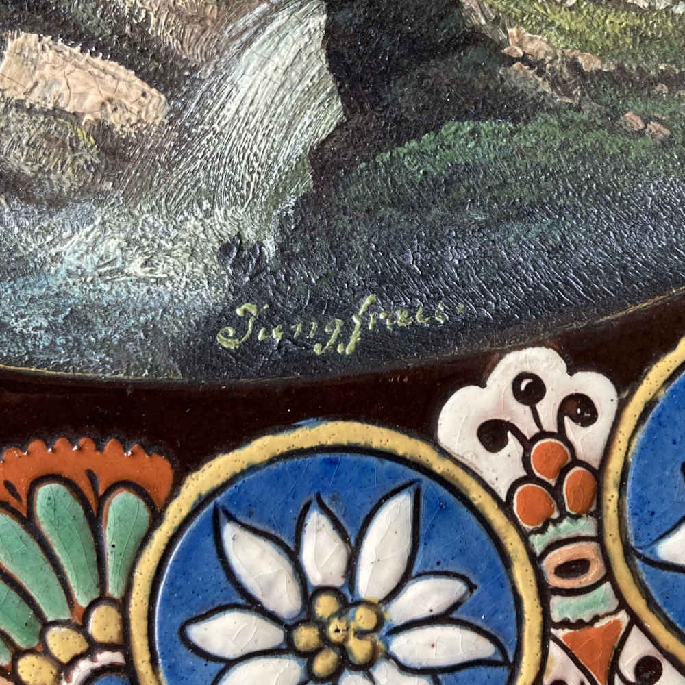 MUSÉE CÉRAMIQUE – Jungfrau (August Louis Ritschard) – Gran plato de mayólica de Thun - Imagen 5