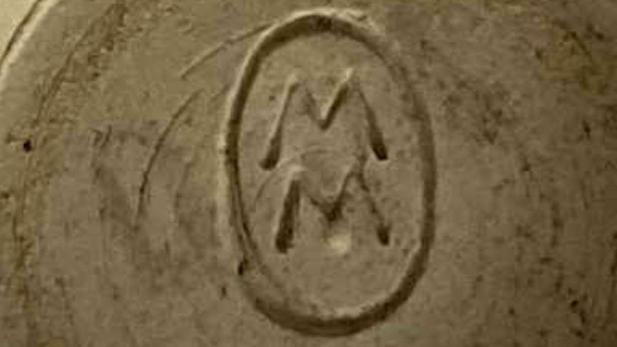 There are many different ceramic marks, also for studio pottery, you can see one of them here, which is also shown in the Pottery Marks Lexicon Database, also called Ceramic Marks Lexicon.