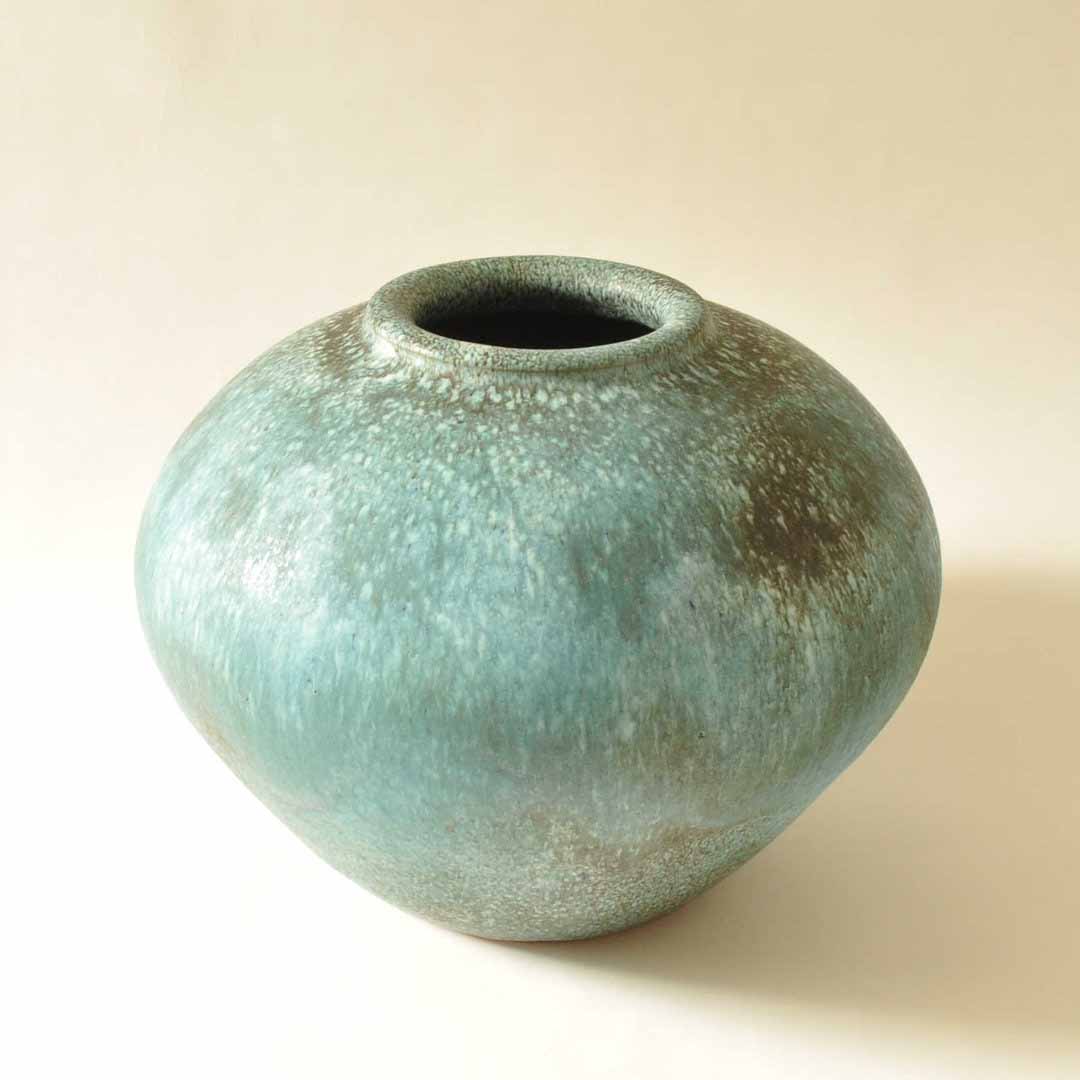 Studio HOHLT - Big Green Vase - Studio Pottery - Image 3
