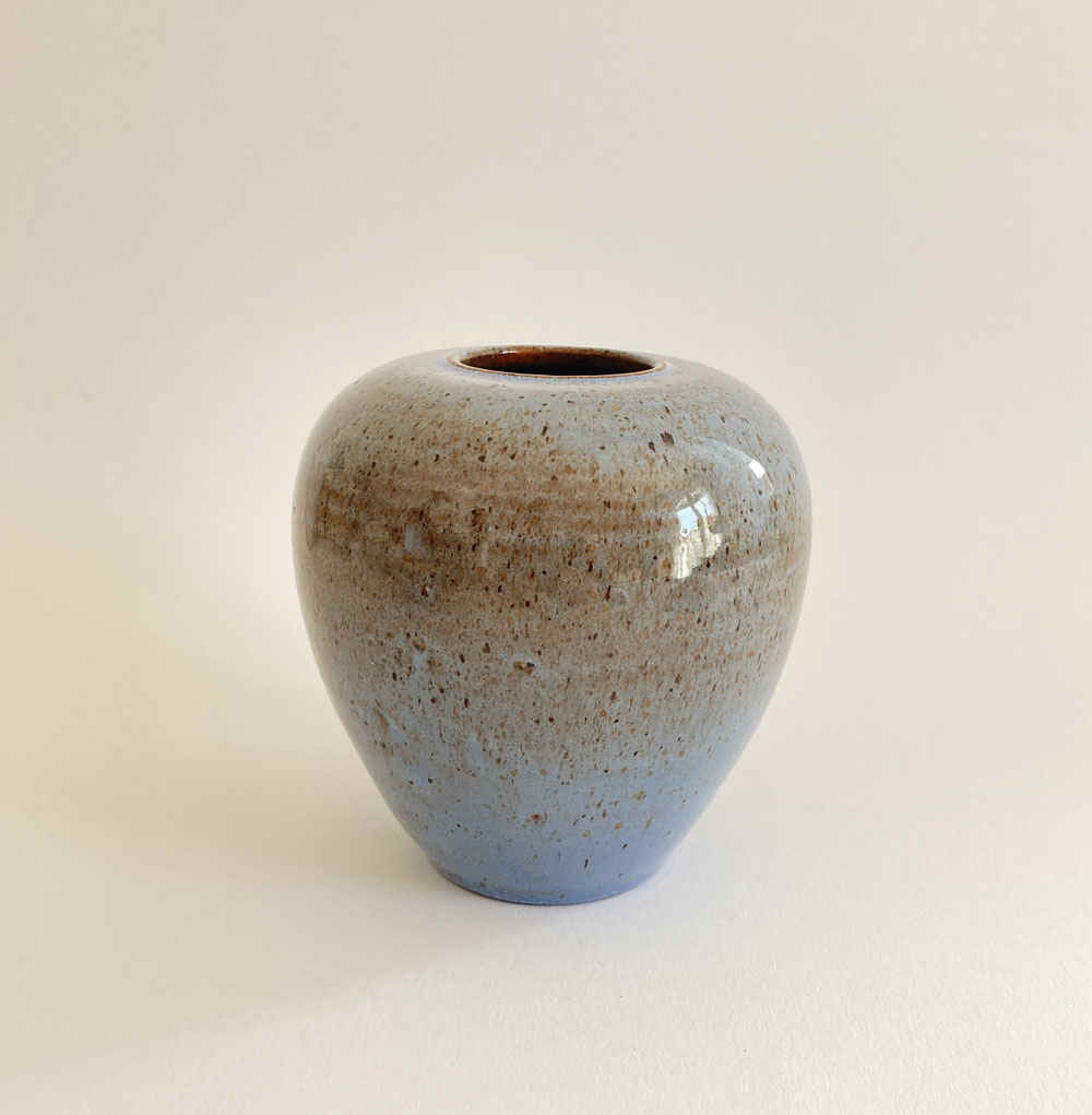 Walter GEBAUER (* 1907, † 1989) - Vase en céramique bleu clair - poterie d'atelier