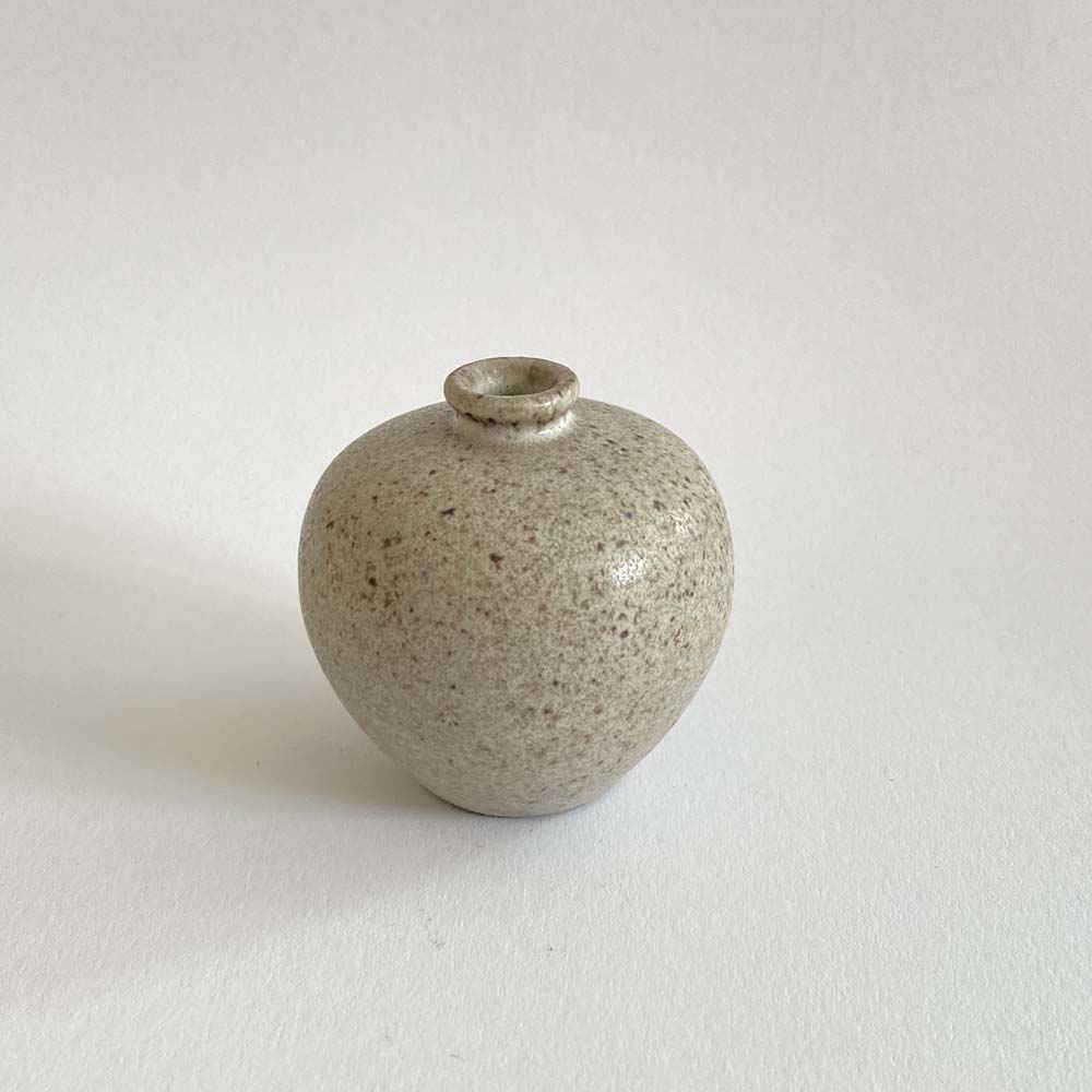 Walter GEBAUER (* 1907, † 1989) - Miniature Vase with "Bird Egg Glaze" - Studio Pottery